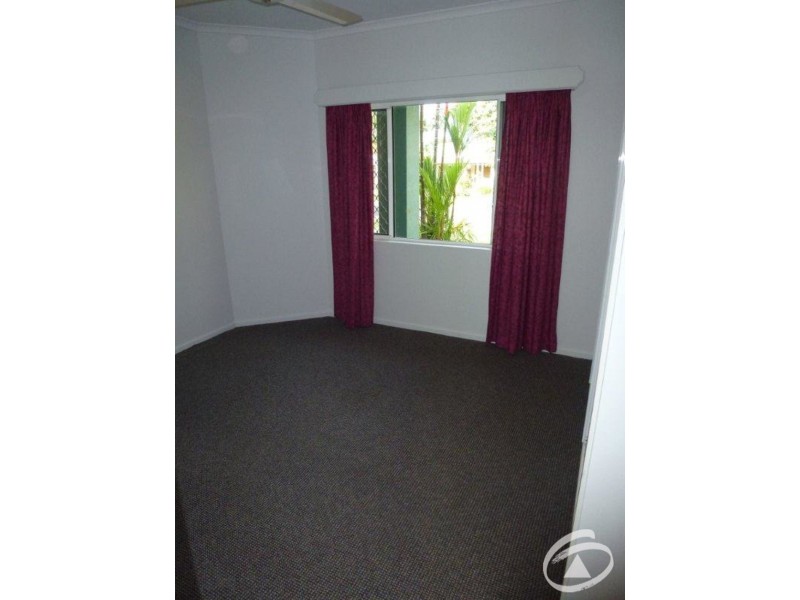 19 Satinash Close, Redlynch QLD 4870