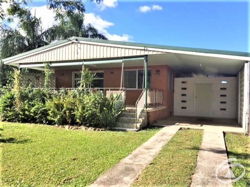 52 Dalton Street, Westcourt QLD 4870