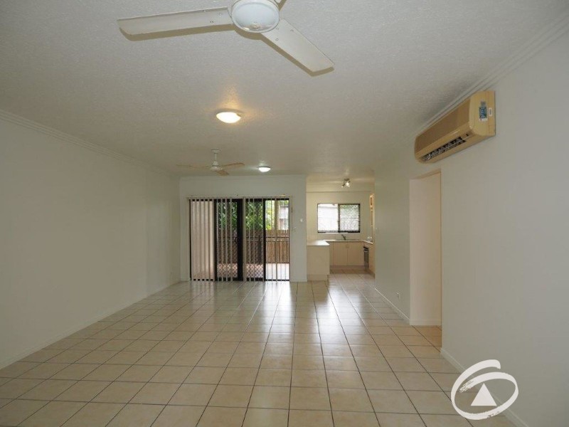 2/183 Martyn Street, Parramatta Park QLD 4870