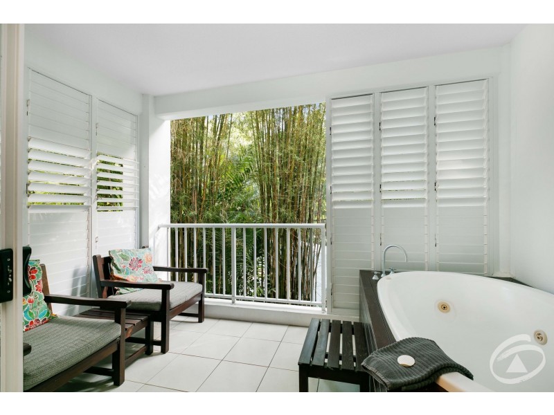113/123-127 Williams Esplanade, Palm Cove QLD 4879