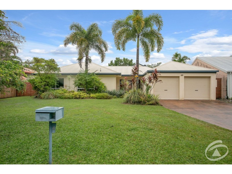 4 Koonya Close, Kewarra Beach QLD 4879