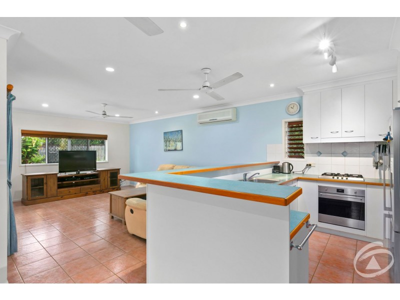 4 Koonya Close, Kewarra Beach QLD 4879