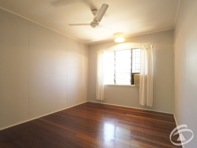 4/81 Digger Street, Cairns North QLD 4870