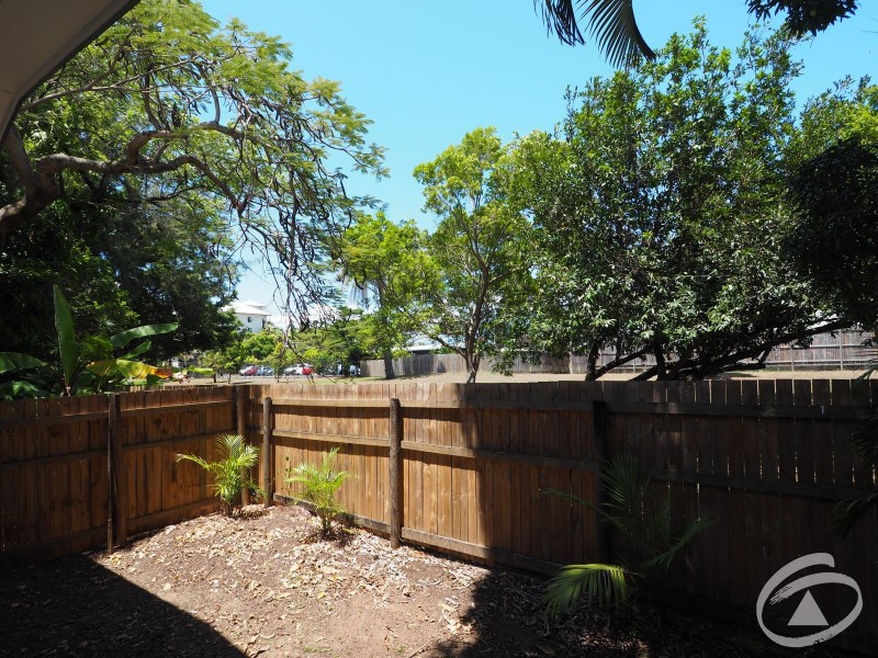 4/81 Digger Street, Cairns North QLD 4870