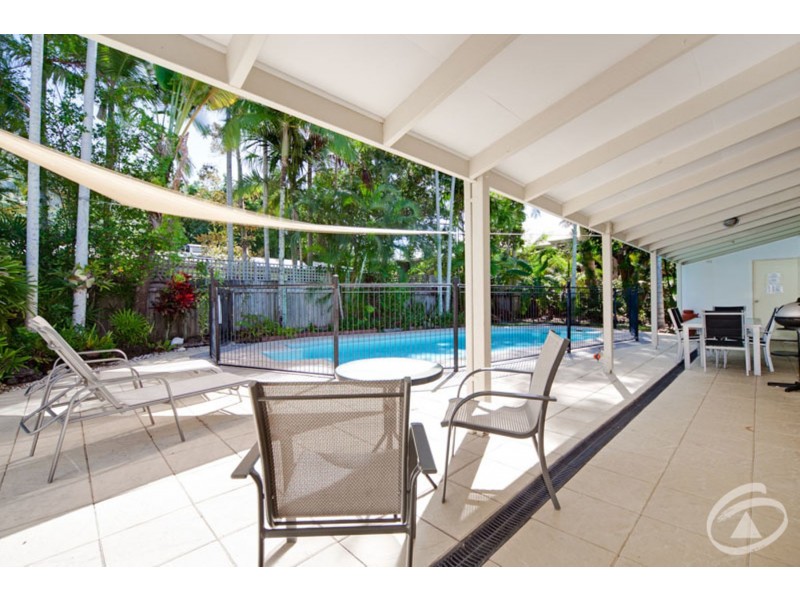 54 Terebra Street, Palm Cove QLD 4879