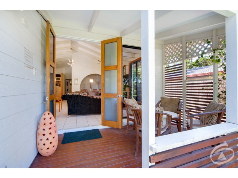 54 Terebra Street, Palm Cove QLD 4879