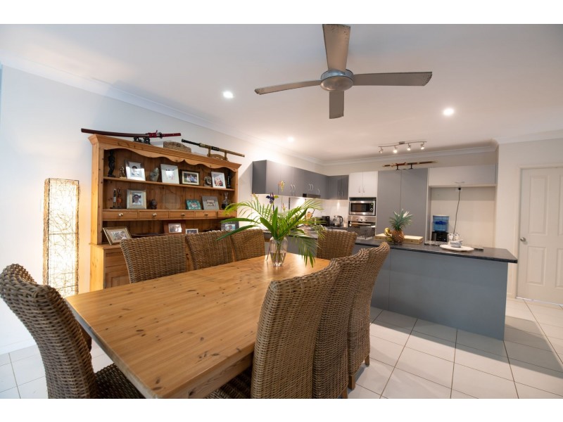 19 Edge Close, Kewarra Beach QLD 4879