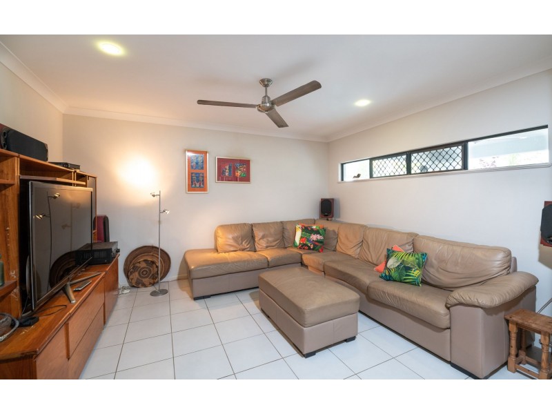 19 Edge Close, Kewarra Beach QLD 4879