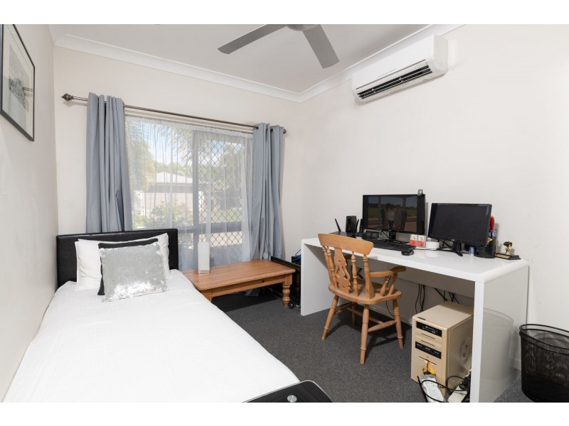 19 Edge Close, Kewarra Beach QLD 4879