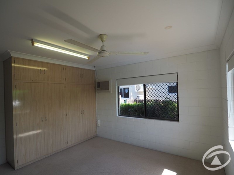 10 Ponticello Street, Whitfield QLD 4870