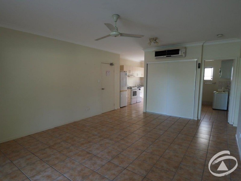 23/3-9 Stratford Parade, Stratford QLD 4870