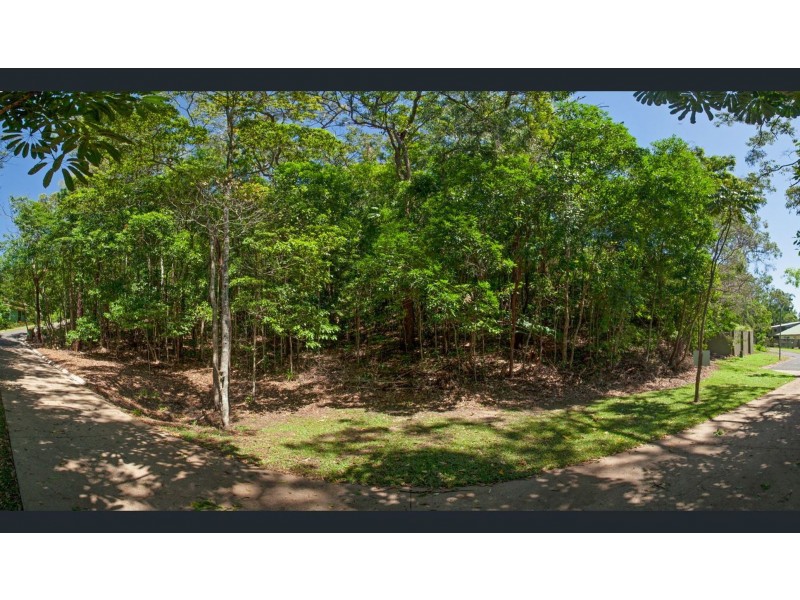 15 Flame Close, Bayview Heights QLD 4868