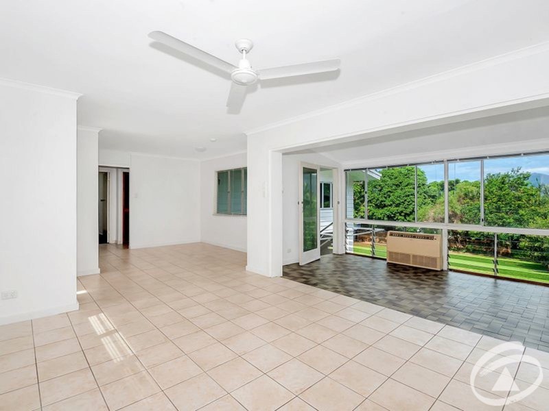 13 Ray Street, Yorkeys Knob QLD 4878