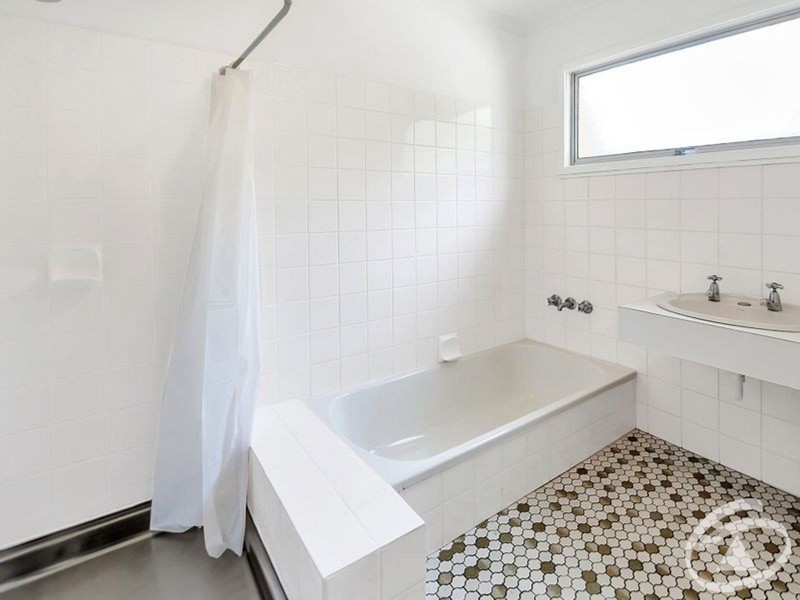 13 Ray Street, Yorkeys Knob QLD 4878