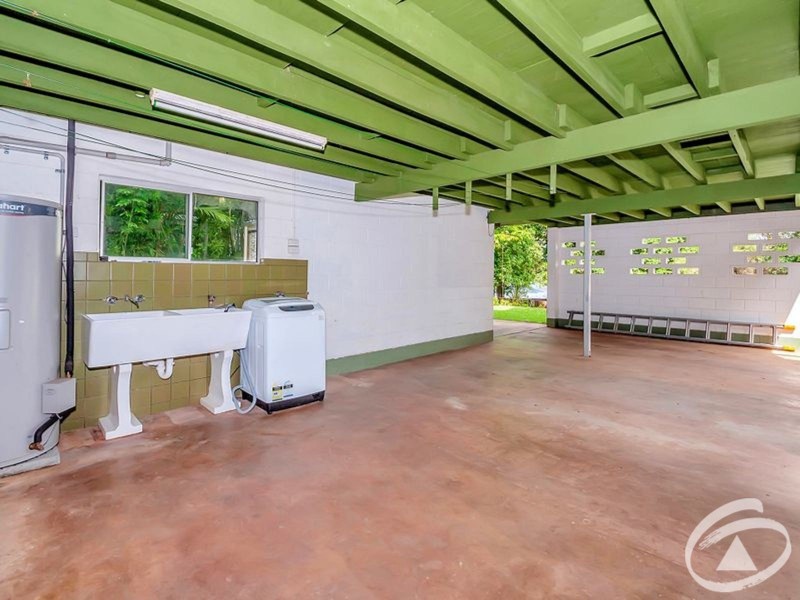 13 Ray Street, Yorkeys Knob QLD 4878