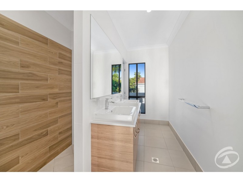 44 Bouganvillea Court, Kewarra Beach QLD 4879