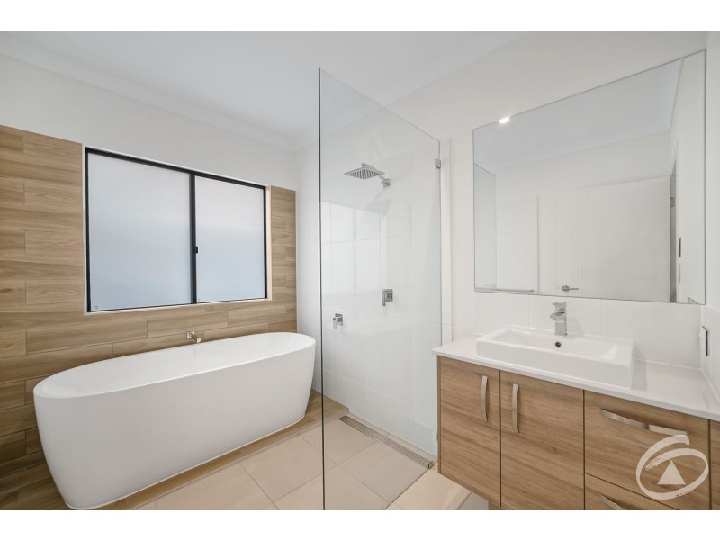 44 Bouganvillea Court, Kewarra Beach QLD 4879