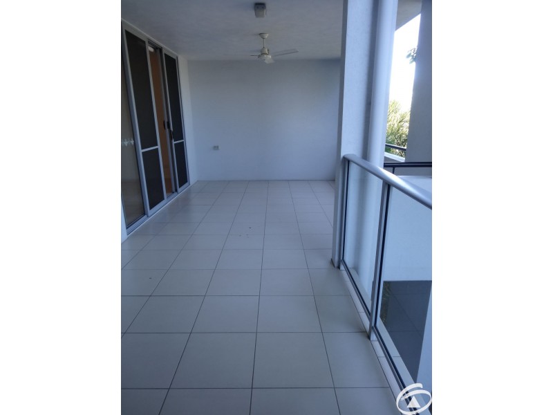 14/9-15 McLean Street, Cairns North QLD 4870