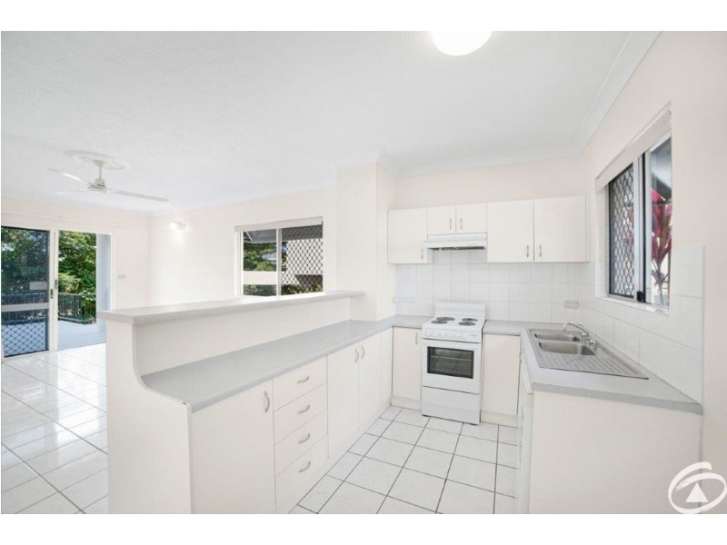15/17A-17B Upward Street, Cairns City QLD 4870