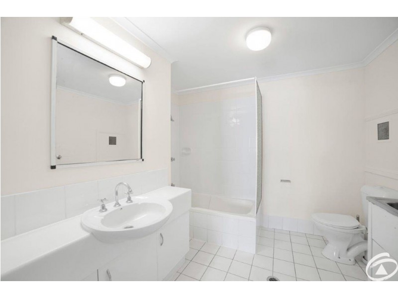 15/17A-17B Upward Street, Cairns City QLD 4870