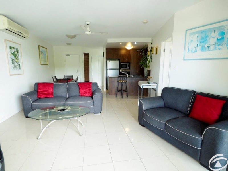 6/349-351 Lake Street, Cairns North QLD 4870
