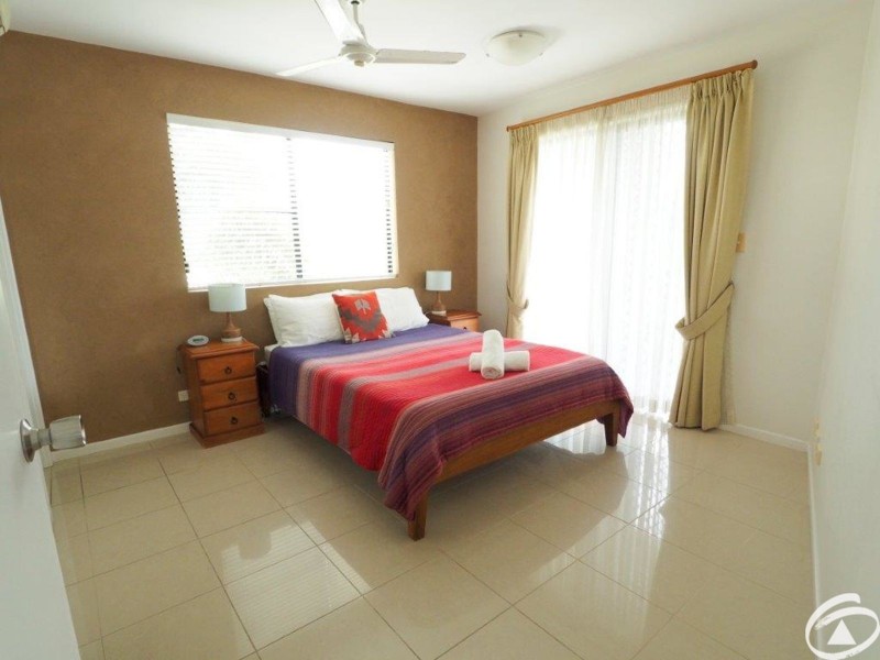 6/349-351 Lake Street, Cairns North QLD 4870