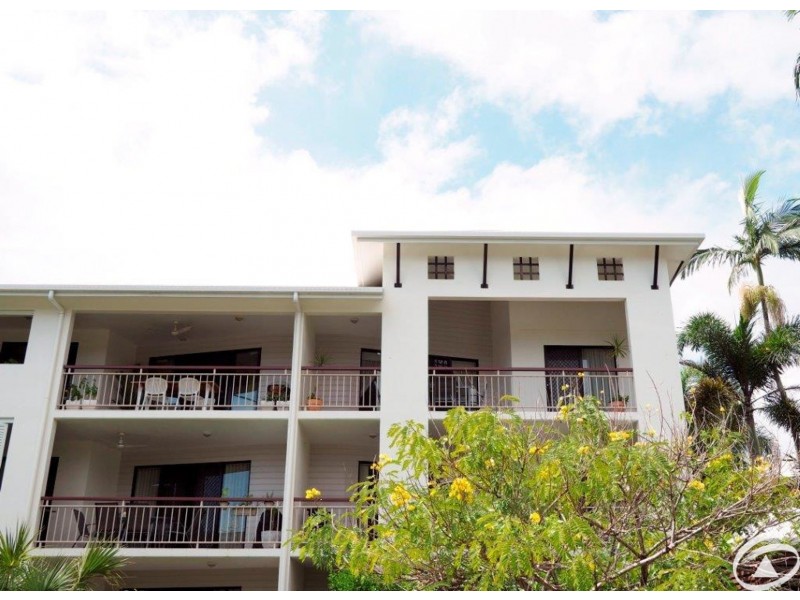 6/349-351 Lake Street, Cairns North QLD 4870