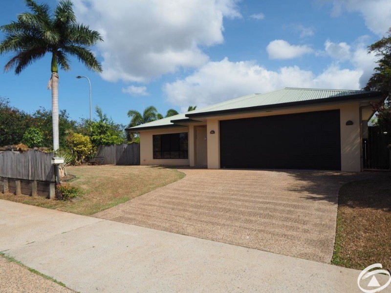 23 Larsen Road, Redlynch QLD 4870