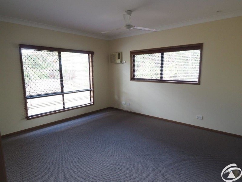 23 Larsen Road, Redlynch QLD 4870