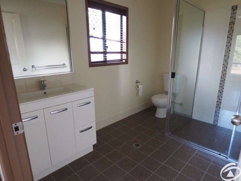 23 Larsen Road, Redlynch QLD 4870