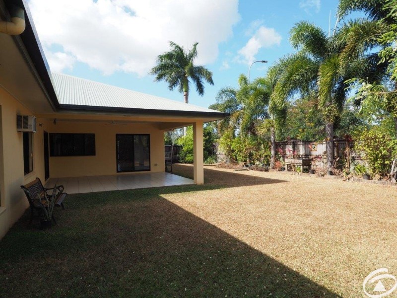 23 Larsen Road, Redlynch QLD 4870
