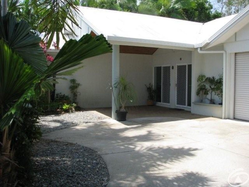 47A Moore Street, Trinity Beach QLD 4879