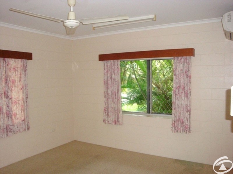 1/38 Miles Street, Manoora QLD 4870