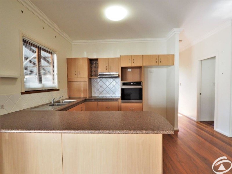 14 Sherwood Close, Brinsmead QLD 4870