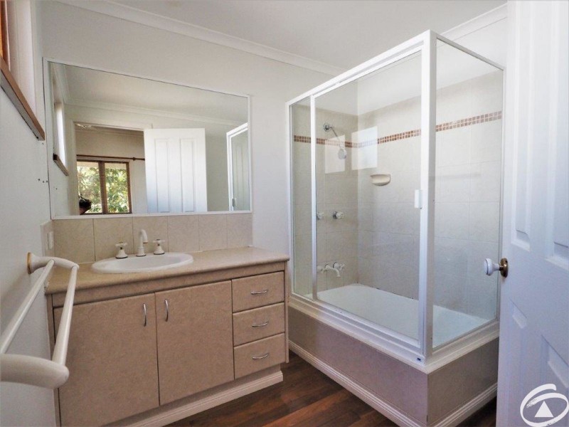 14 Sherwood Close, Brinsmead QLD 4870