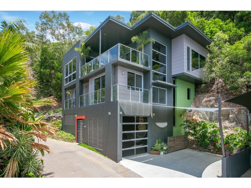 27/9 Savaii Close, Palm Cove QLD 4879