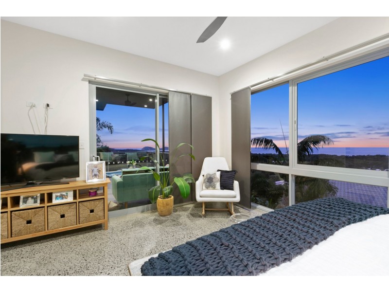 27/9 Savaii Close, Palm Cove QLD 4879