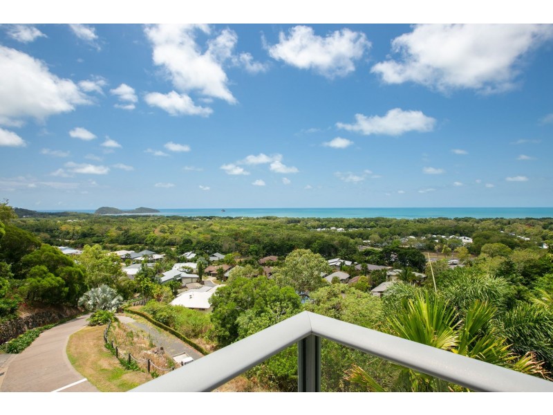 27/9 Savaii Close, Palm Cove QLD 4879