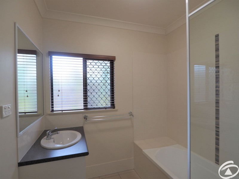 37/43-47 Skull Road, White Rock QLD 4868