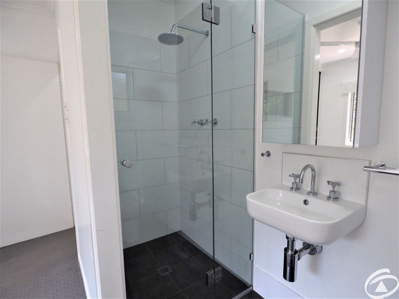 2 Gouldian Street, Bayview Heights QLD 4868