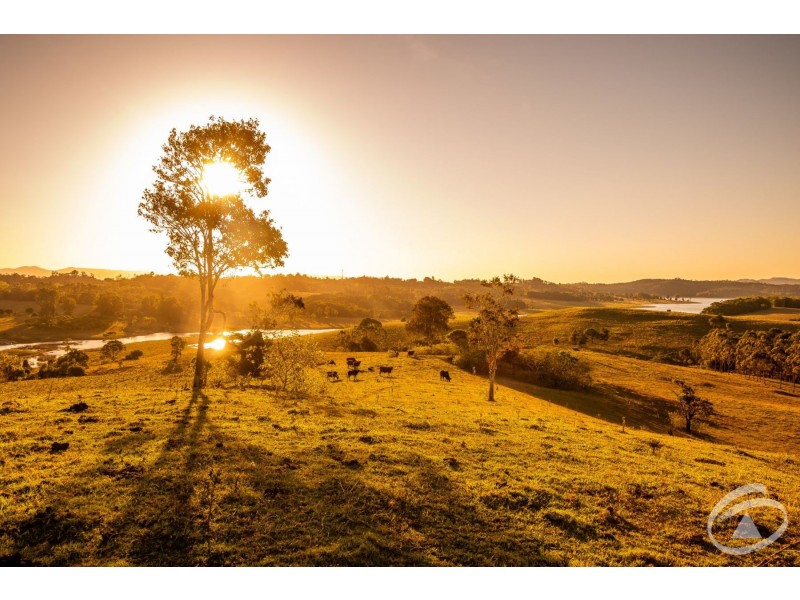 380 Powley Road, Barrine QLD 4872
