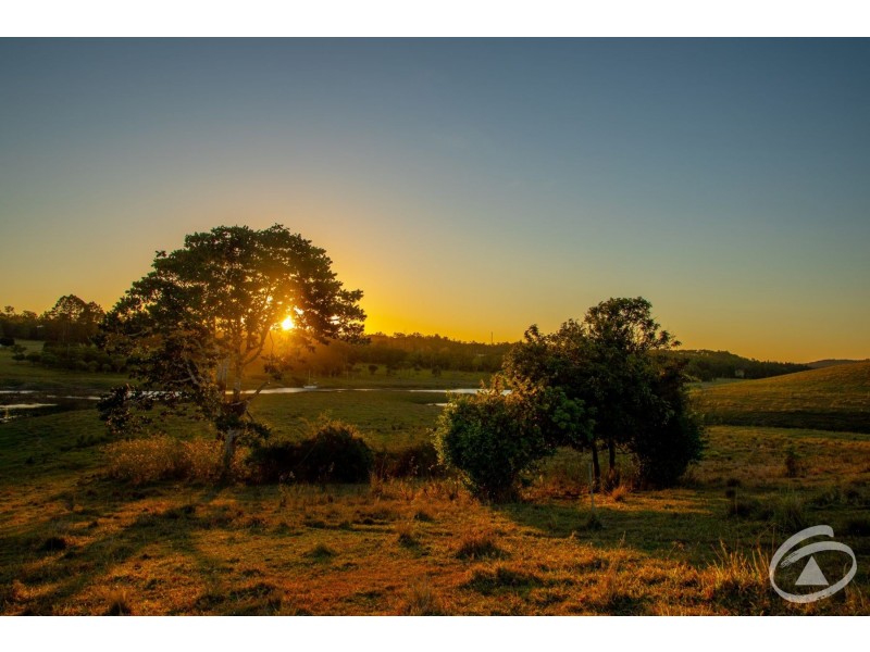 380 Powley Road, Barrine QLD 4872