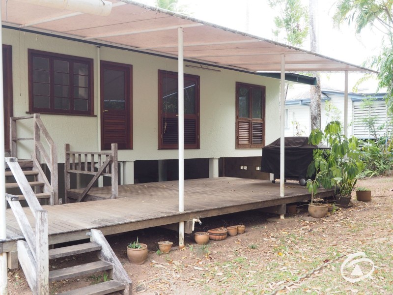 7 Bradford Street, Whitfield QLD 4870