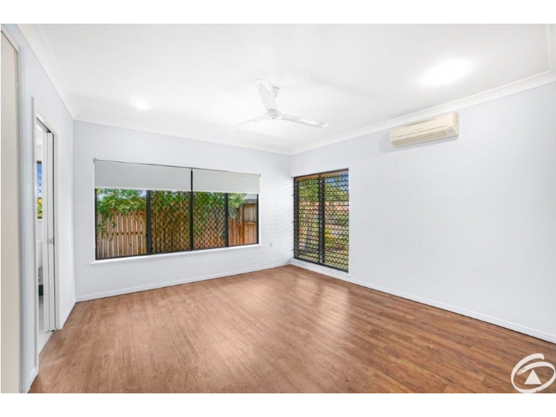 7 Tradewinds Close, Redlynch QLD 4870