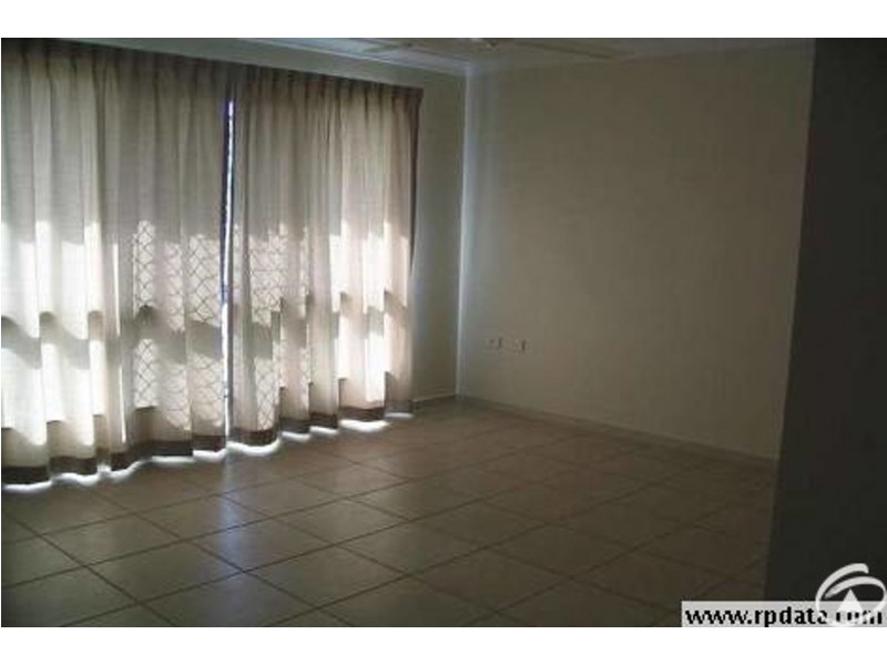 16 Smoko Close, Brinsmead QLD 4870