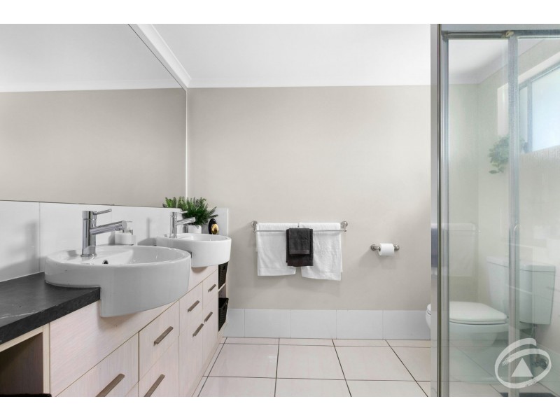 7/9-15 McLean Street, Cairns North QLD 4870