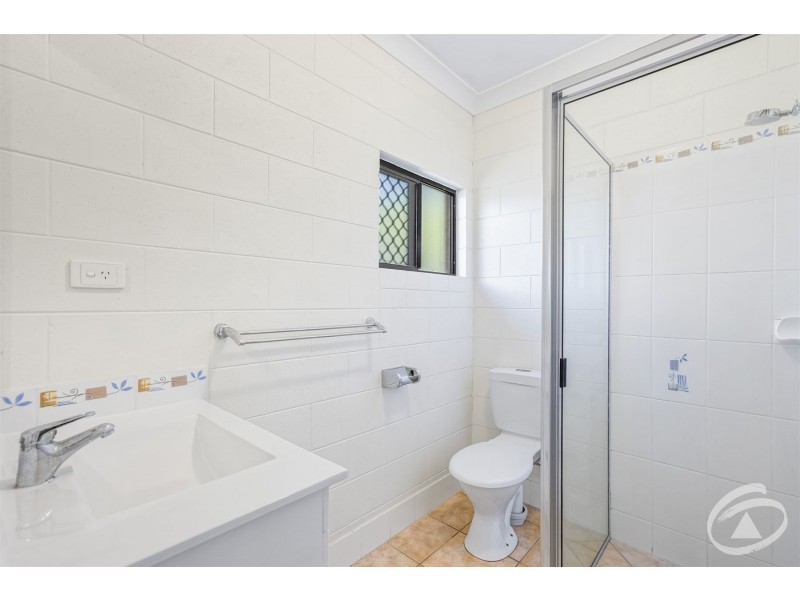 6 Sailfish Close, Kanimbla QLD 4870
