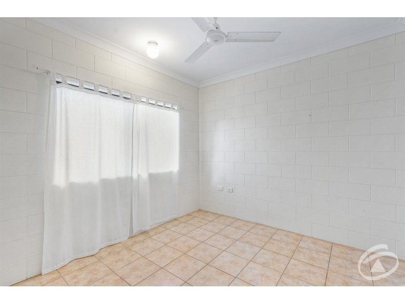 6 Sailfish Close, Kanimbla QLD 4870