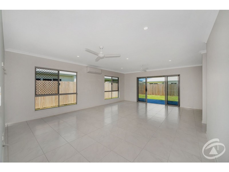 30  Master Circuit, Trinity Beach QLD 4879