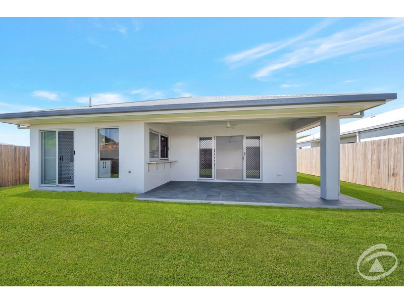 30  Master Circuit, Trinity Beach QLD 4879
